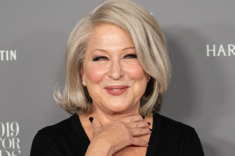 bette-midler-admits-cbs-sitcom-was-a-big-mistake-regrets-not-suing-lindsay-lohan-over-failure