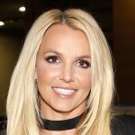 britney-spears-claims-foot-injury-is-already-better-after-wild-mexico-trip