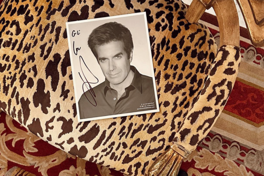 gigi-hadid-shares-pics-from-secret-vacation-with-bradley-cooper-taylor-swift-travis-kelce-david