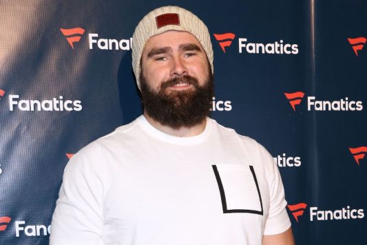 jason-kelce-admits-he-doesnt-f-ing-get-roasts-after-watching-aggressive-tom-brady-special