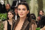 kendall-jenner-opens-up-about-her-meltdowns-on-planes-early-in-modeling-career