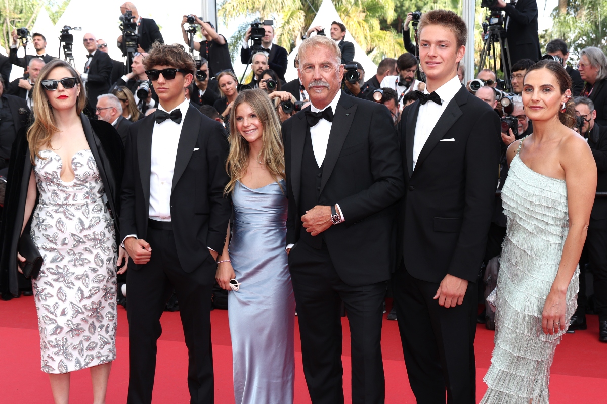 kevin-costner-makes-rare-appearance-with-5-of-his-children-at-cannes-film-festival