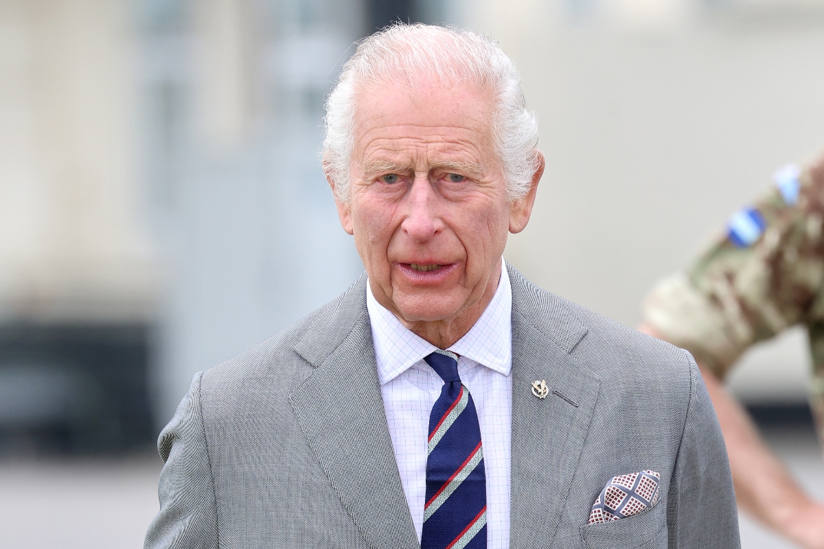 king-charles-provides-health-update-amid-cancer-treatment