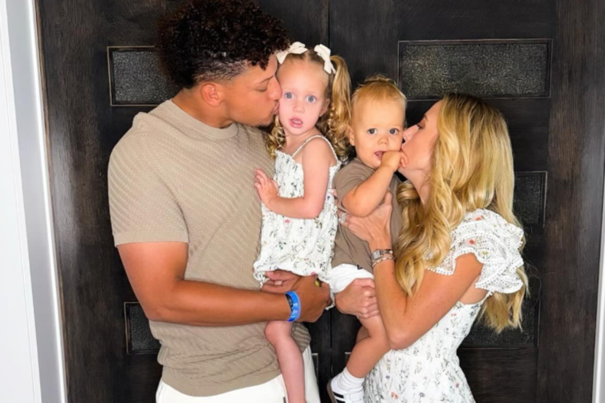 patrick-mahomes-travis-kelce-honor-brittany-mahomes-in-sweet-mothers-day-post