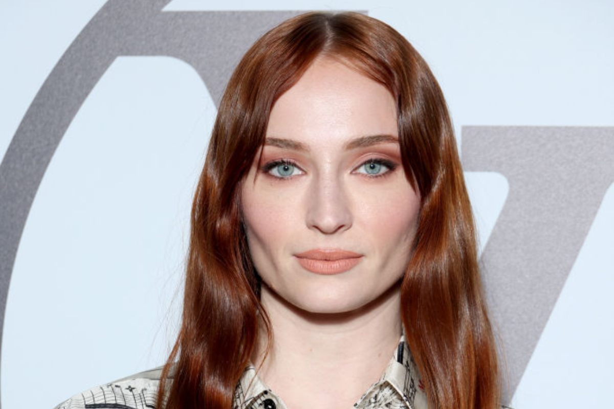 Sophie Turner Speaks About Buccal Fat Removal, Surgery Rumors