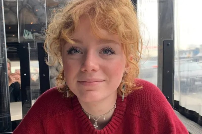 when-call-the-heart-star-mamie-laverock-19-on-life-support-after-falling-from-five-story-balcony