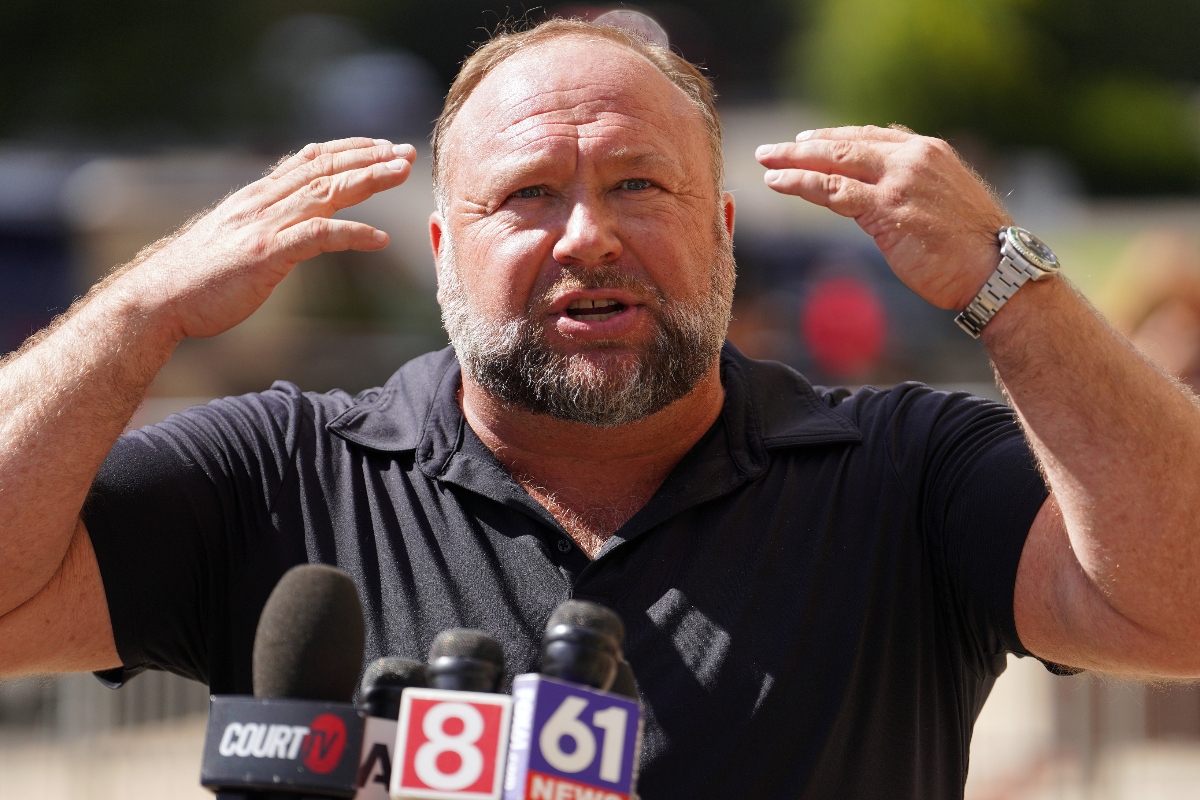 alex-joness-infowars-channel-shut-down-by-bankruptcy-court