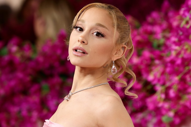 ariana-grande-breaks-silence-on-devastating-allegations-following-quiet-on-set-doc