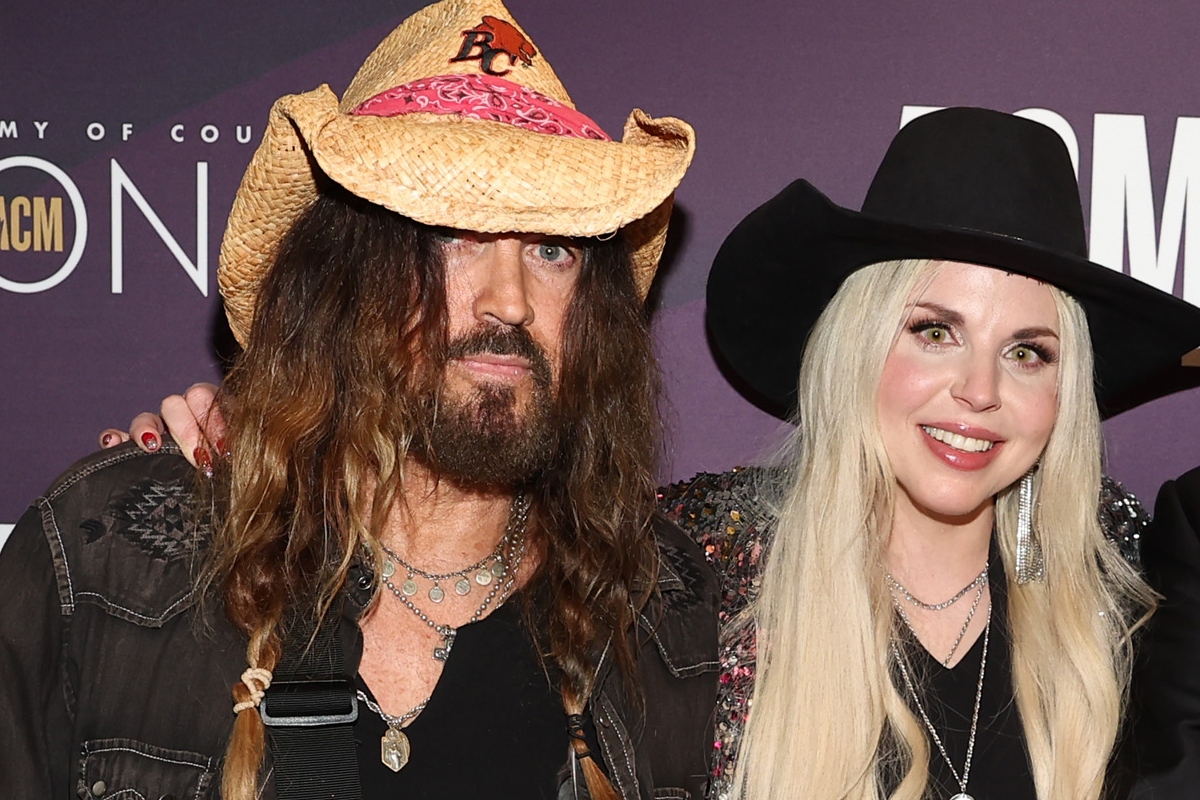 billy-ray-cyrus-accuses-wife-firerose-of-unauthorized-credit-card-charges