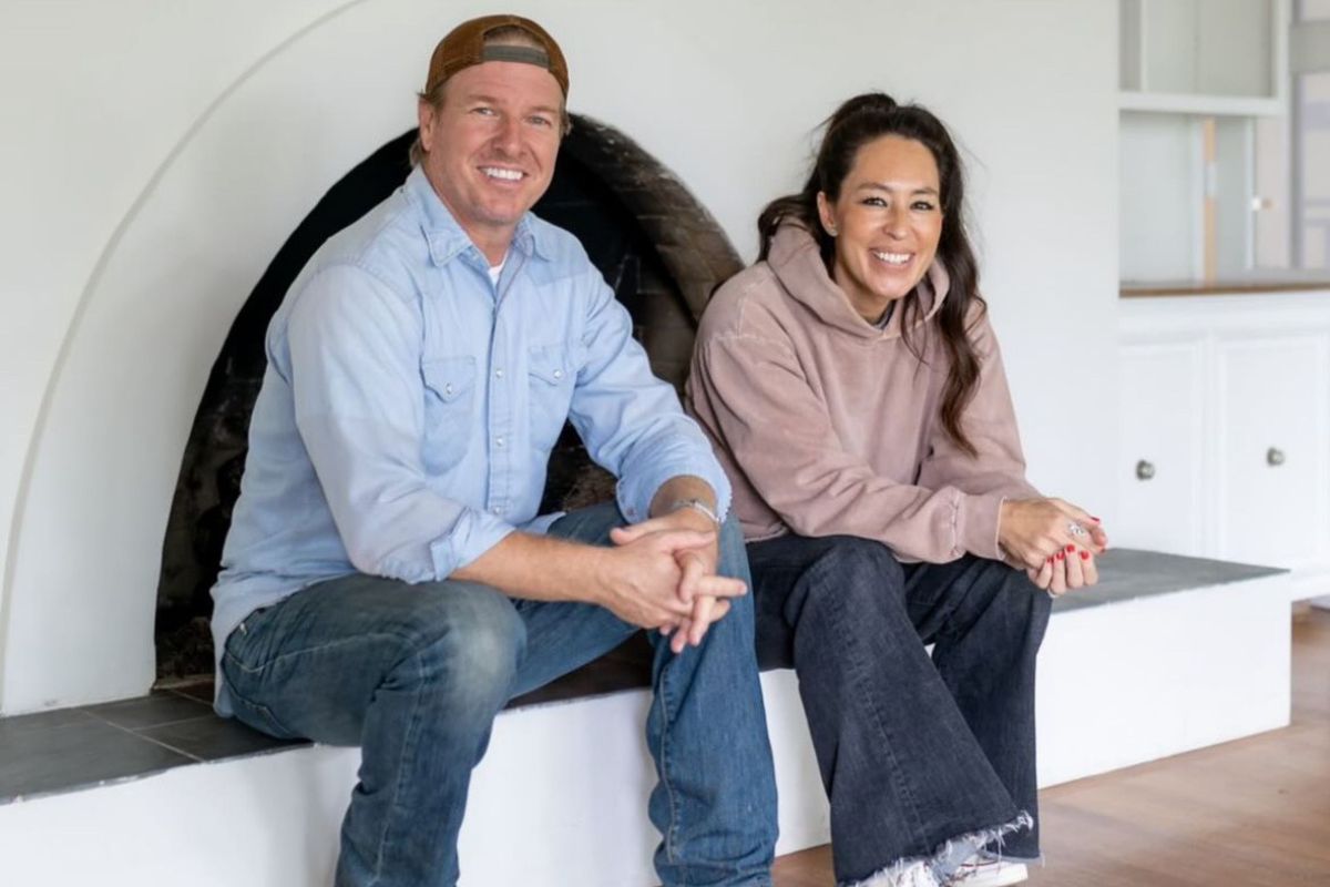chip-and-joanna-gaines-marriage-in-rough-spot-following-bad-business-deal