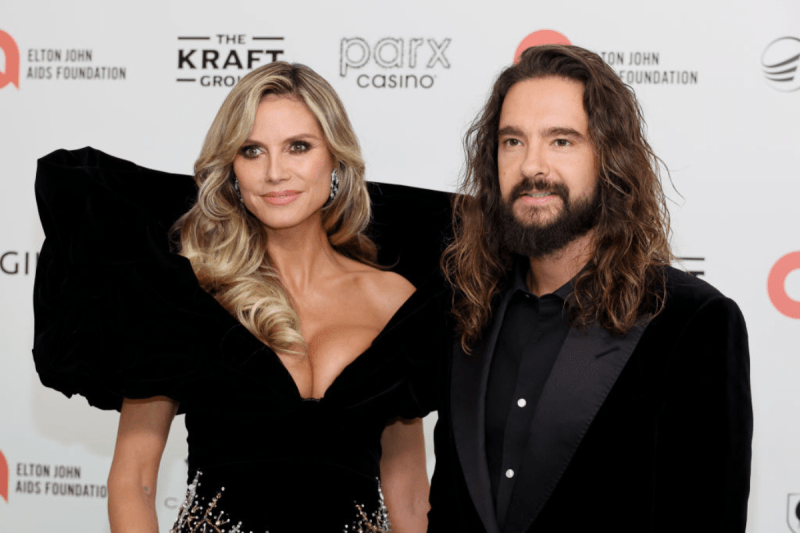 heidi-klum-gets-husband-to-match-her-leopard-print-bikini-in-hilarious-pic