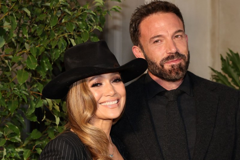 jennifer-lopez-ben-affleck-see-each-other-every-few-days-amid-marital-struggles