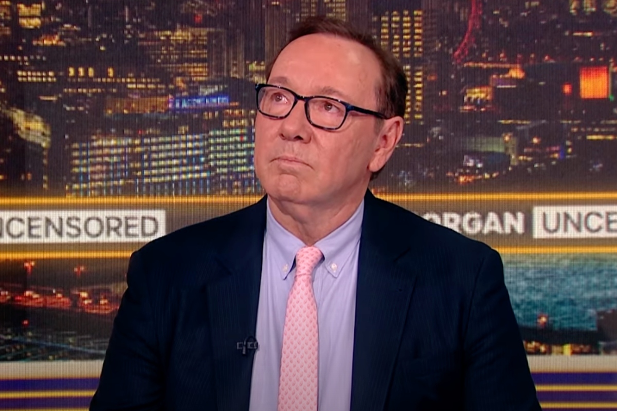 kevin-spacey-sparks-intense-outrage-online-with-emotional-piers-morgan-interview