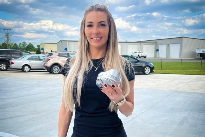 street-outlaws-star-lizzy-musi-dead-at-33-cause-of-death-revealed