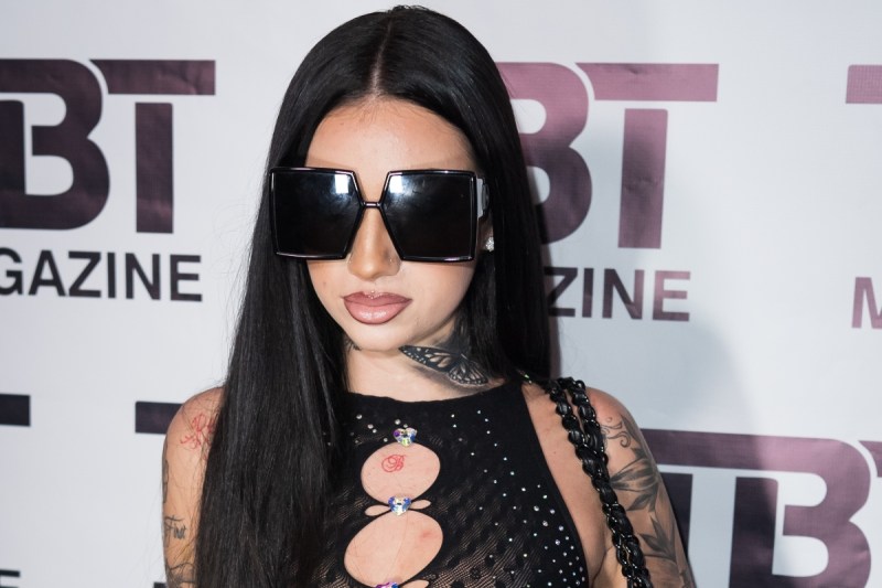 bhad-bhabie-shares-disturbing-footage-of-ex-boyfriend-le-vaughn-assaulting-her