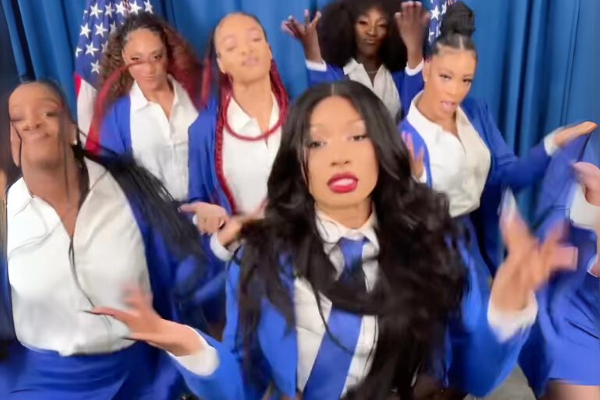 megan-thee-stallion-performs-savage-at-kamala-harris-rally-lets-get-this-done-hotties