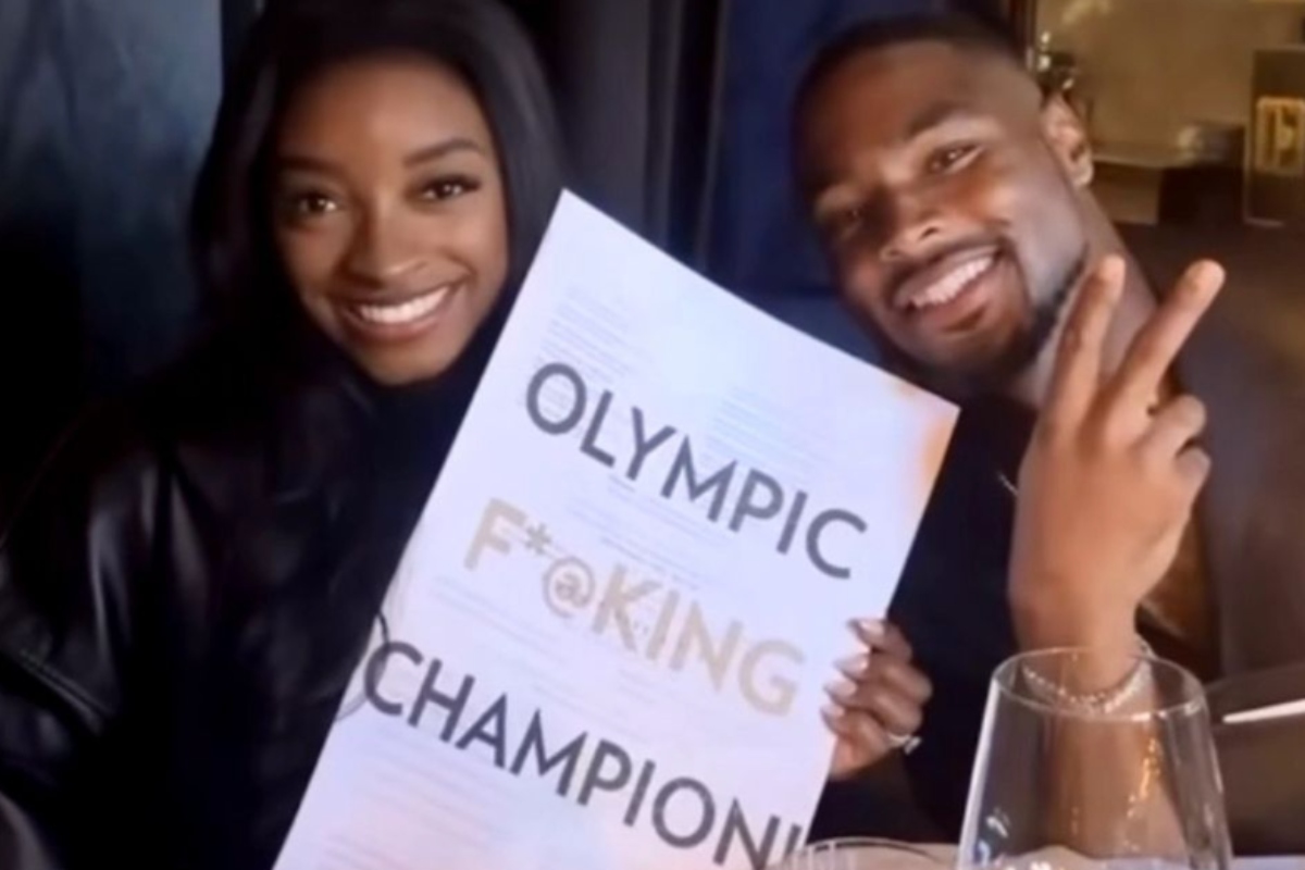simone-biles-enjoys-olympic-f-ing-champion-dinner-with-husband-jonathan-owens