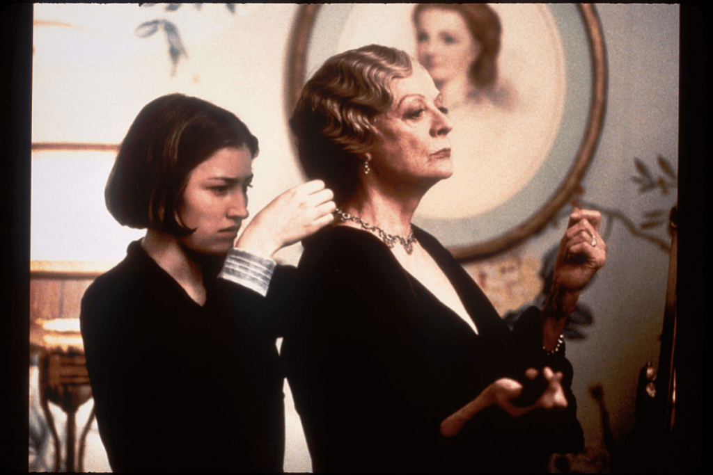 harry-potter-and-downton-abbey-star-maggie-smith-dead-at-89-film