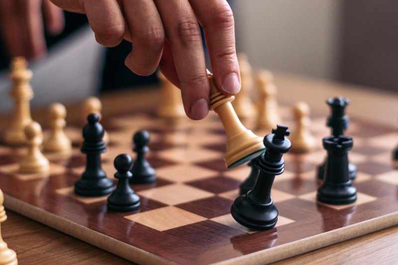 chess-champion-quits-competition-after-refusing-to-change-out-of-jeans-fk-you