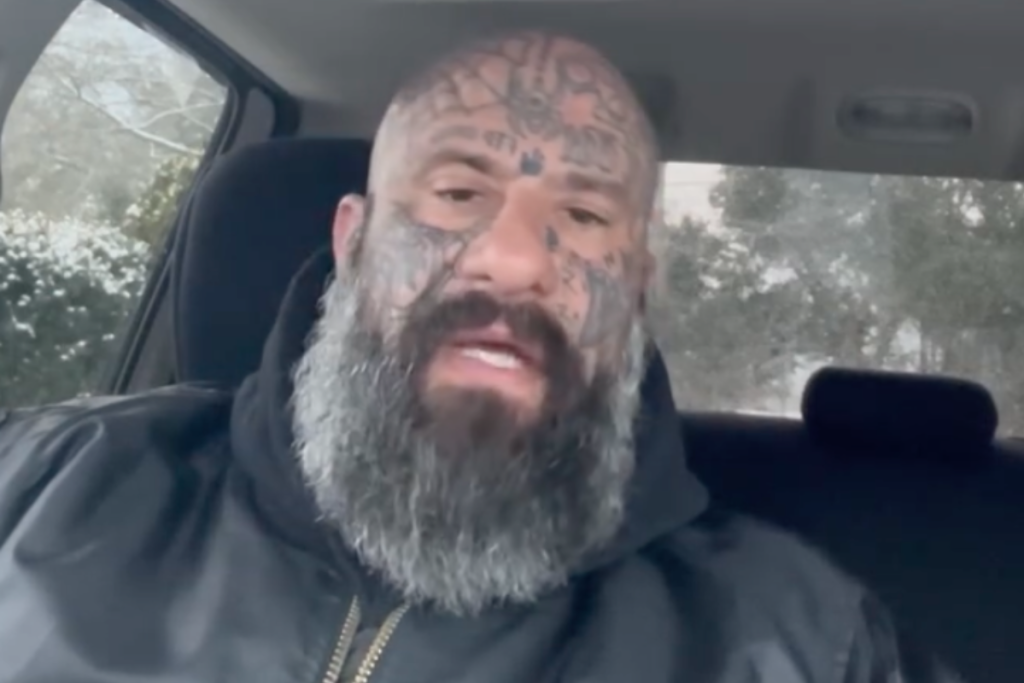 missing-teenagers-dad-finds-her-alive-on-a-boat-after-26-days-of-hell