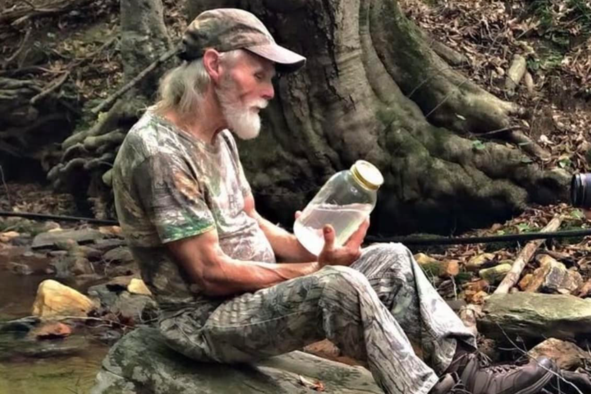 Moonshiners' Star Kenny Law Dead at 68