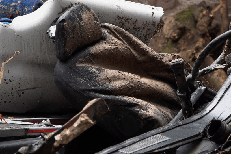 11-dead-after-bus-flips-crash-investigation-underway