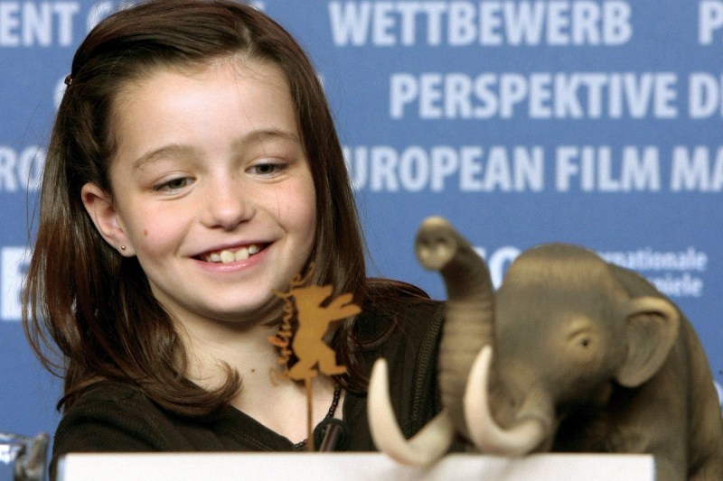 24-year-old-actress-sophie-nyweide-has-died