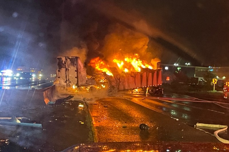 Fiery Semi Truck Crash Leaves 1 Driver Dead Shuts Down Interstate In