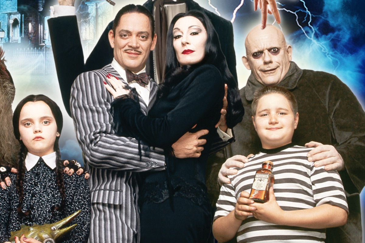 hollywood-legend-reveals-health-scare-anjelica-huston-opens-up