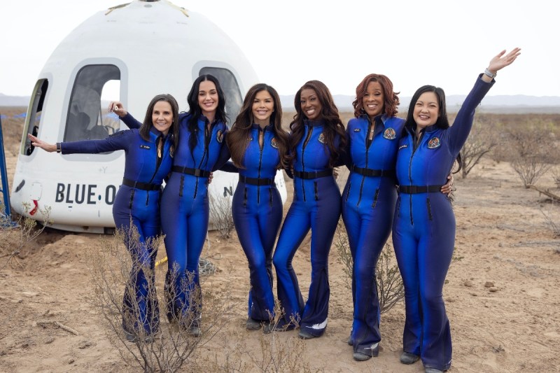 katy-perry-and-gayle-king-speak-out-after-blue-origin-flight