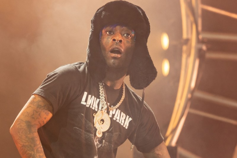 lil-uzi-vert-rushed-to-hospital-via-ambulance