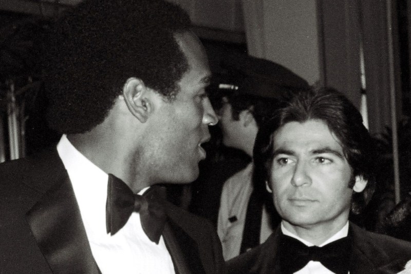 o-j-simpsons-bible-from-robert-kardashian-sr-sells-for-massive-sum-after-estate-rejects-kim-kardashians-offer