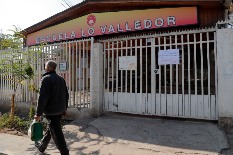 schoolchildren-kill-man-who-tried-to-rob-them-at-gunpoint