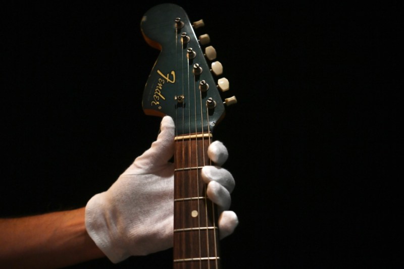 smashed-kurt-cobain-guitar-sells-for-massive-sum