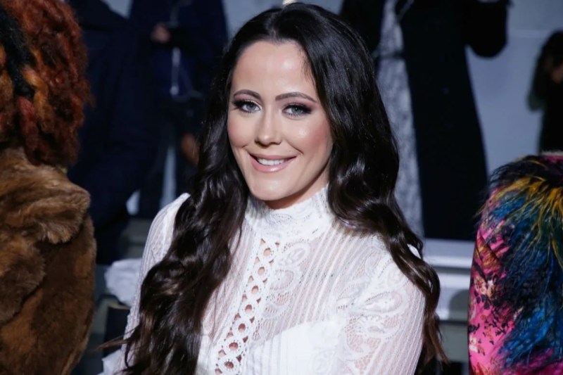 teen-mom-2-alum-jenelle-evans-models-red-dress-celebrates-being-single