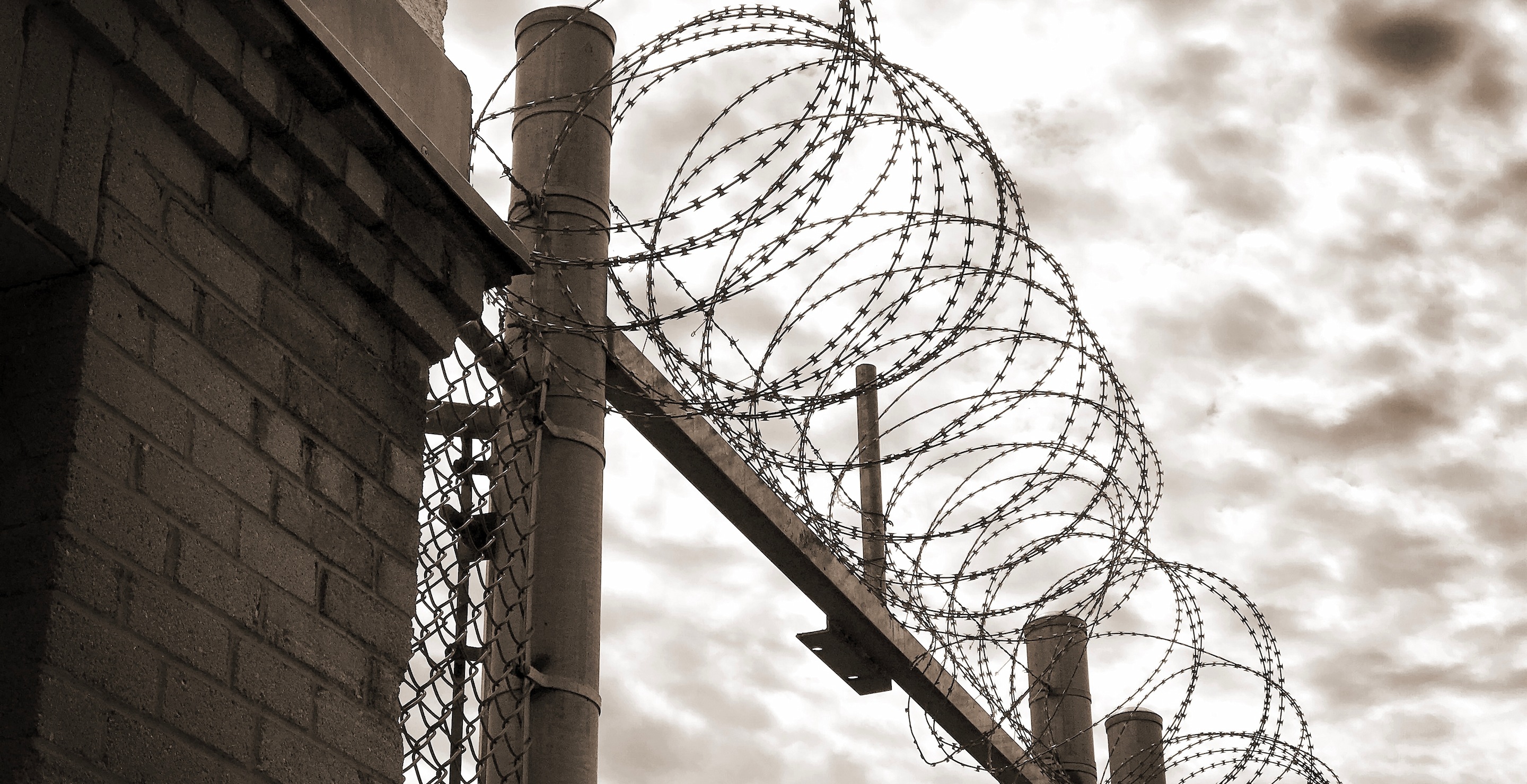 10 Prison Inmates Escape From Jail, Faulty Lock Behind Escape