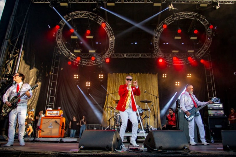 beloved-rock-band-changes-name-after-30-years