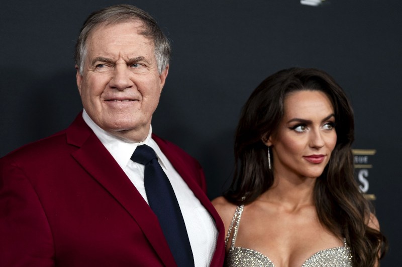 bill-belichick-defends-girlfriend-jordon-hudson-following-awkward-interview