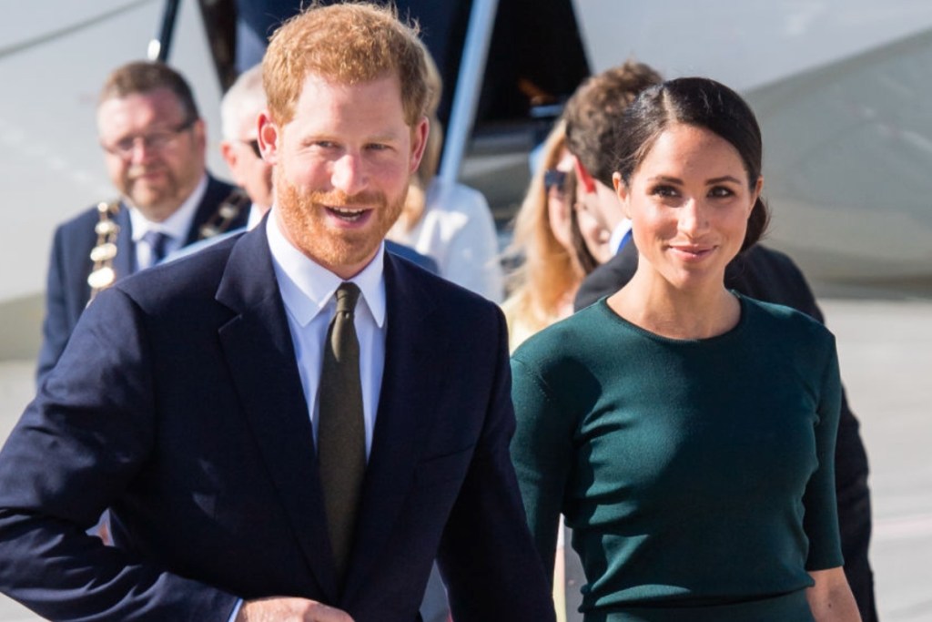 flight-attendant-reveals-her-experience-with-meghan-markle-harry
