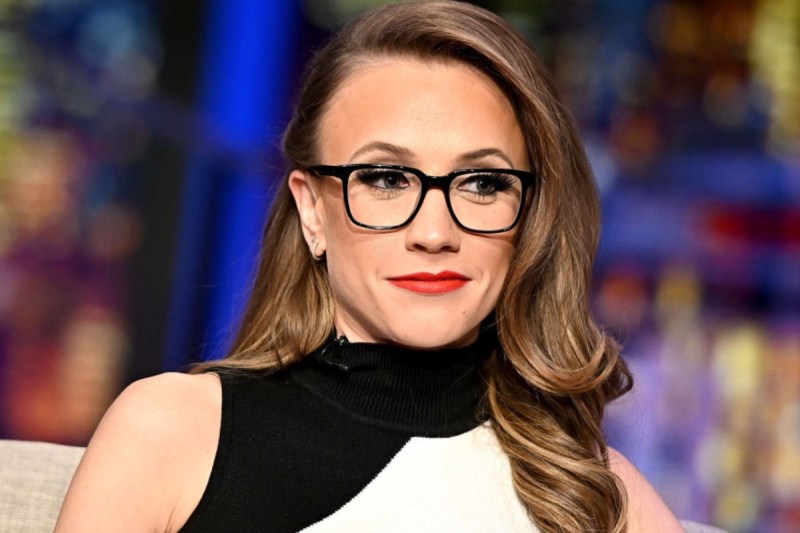 fox-news-kat-timpf-shares-photo-with-rock-music-legend-amid-cancer-treatment