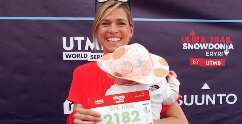Mother Wins Marathon While Breastfeeding Baby And Starting Late