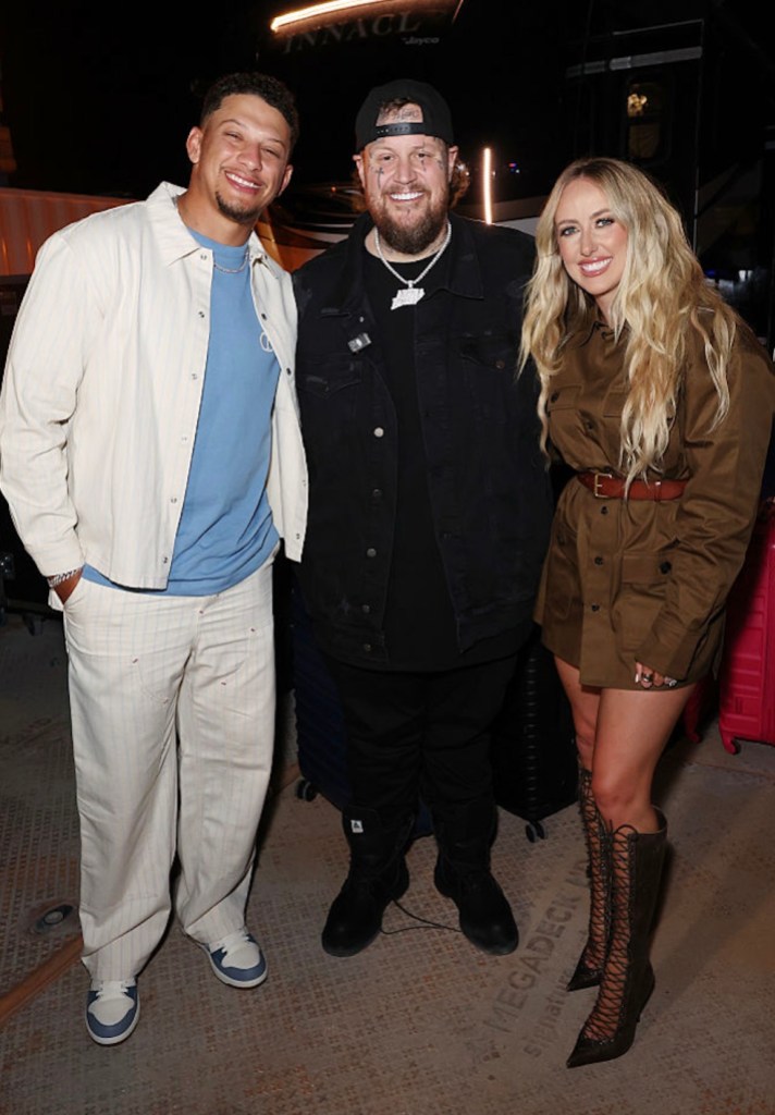 patrick-and-brittany-mahomes-enjoy-date-night-at-star-studded-miami-party