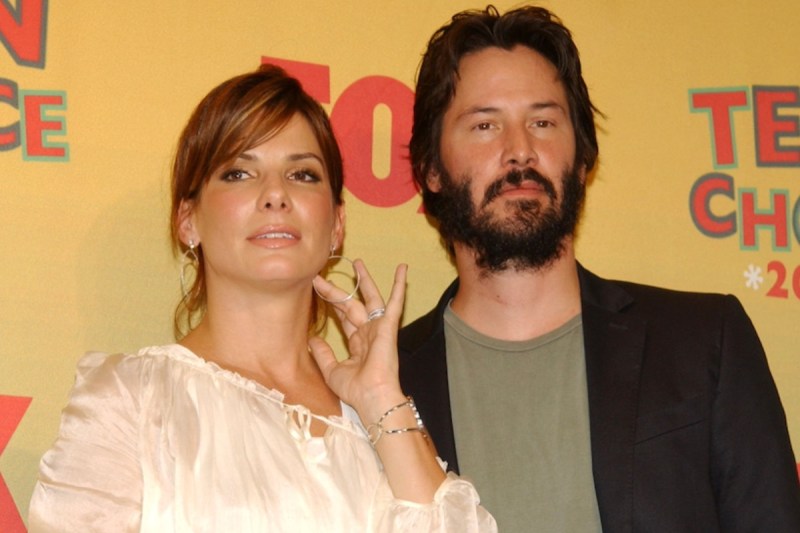 sandra-bullock-and-keanu-reeves-reuniting-for-new-movie