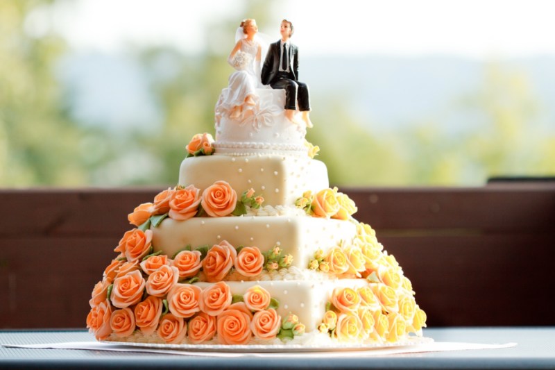 soap-opera-actor-and-netflix-reality-show-competitor-tie-the-knot