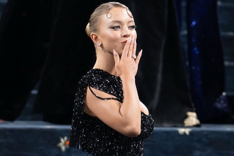 sydney-sweeney-shares-bts-met-gala-moments-in-candid-pics