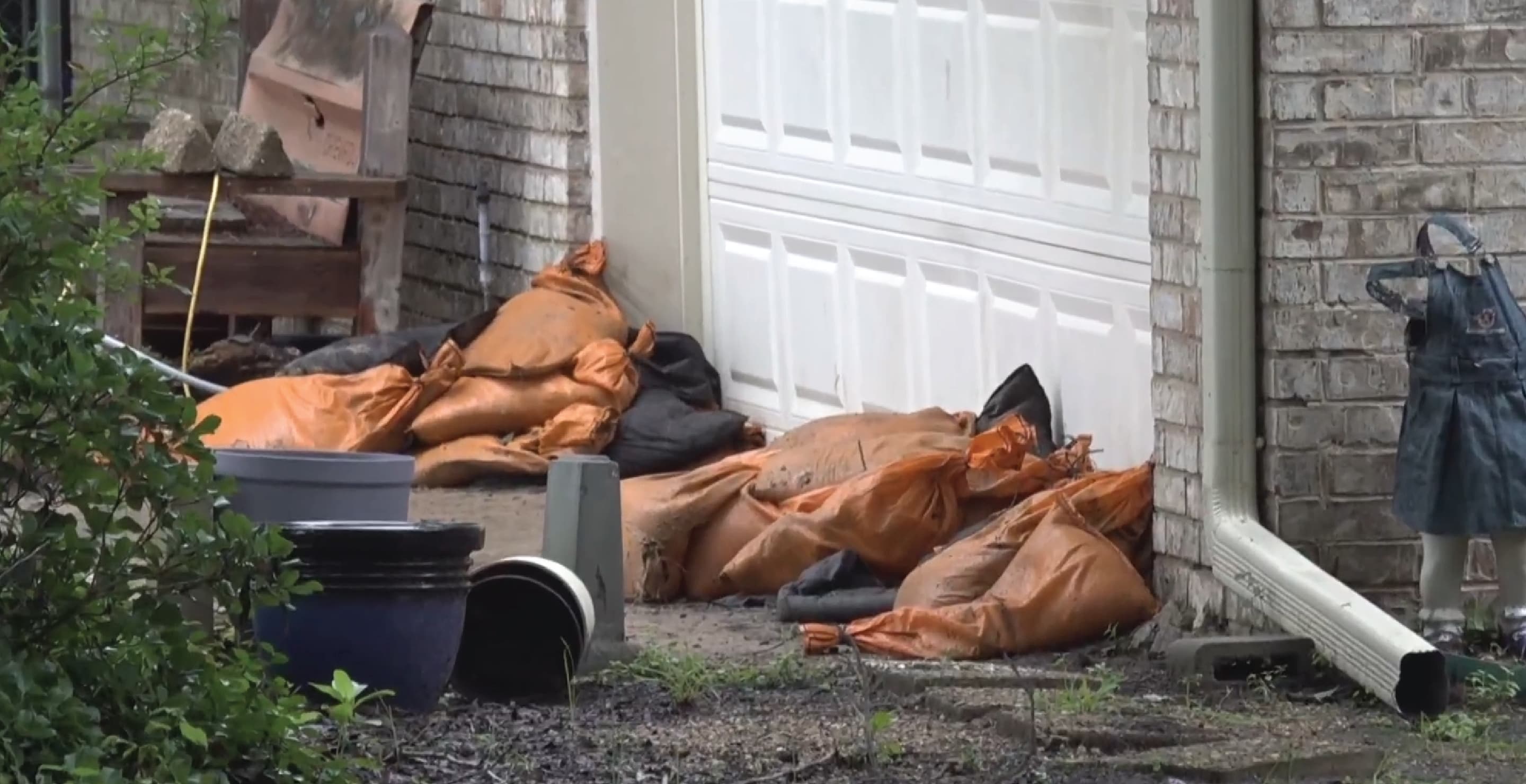 Flooding Elm Mott, Texas