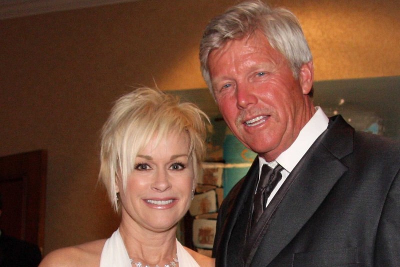 country-singer-lorrie-morgans-husband-has-died