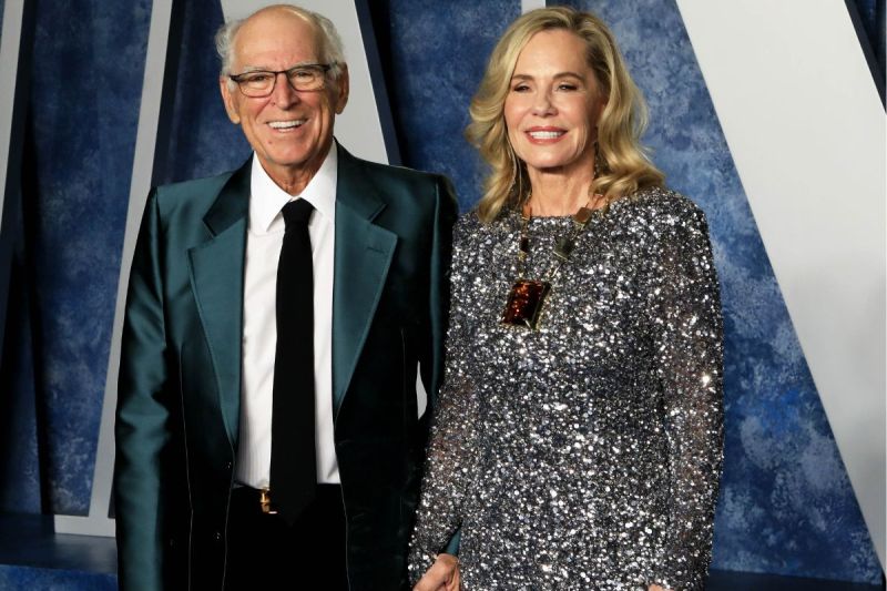 jimmy-buffetts-widow-files-lawsuit-over-singers-275-million-trust-fund