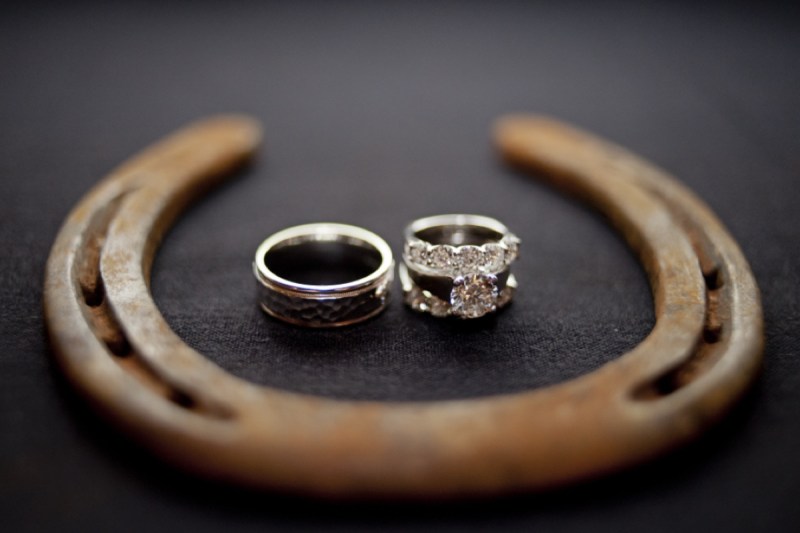 major-cbs-sitcom-star-weds-in-texas