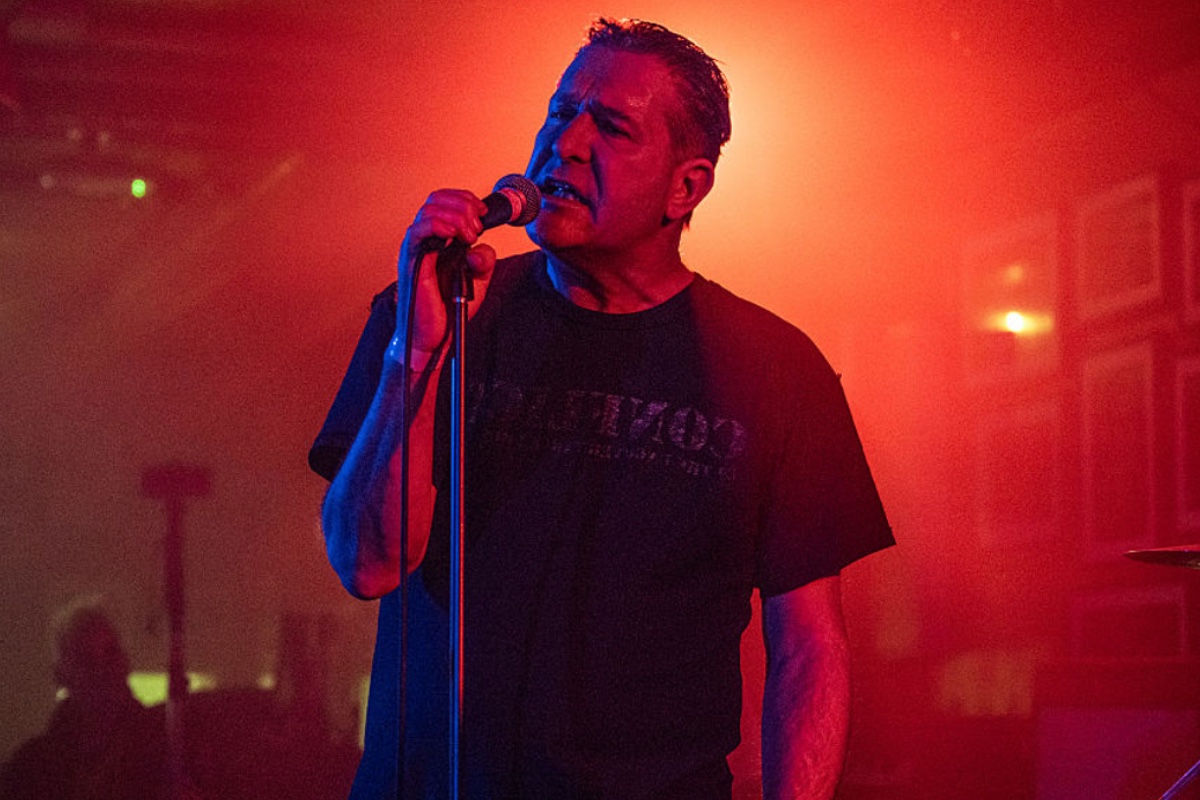 revered-rock-music-frontman-dies-after-short-illness-colin-jerwood-was-63